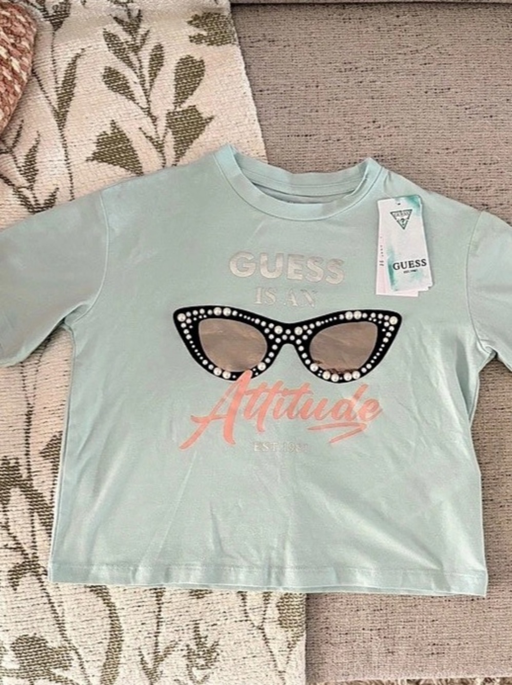 GUESS Organic Cotton Graphic Tee in Cotton Blue Size 8 NWT